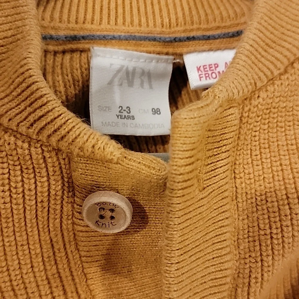 Zara chunky knit mustard yellow color cardigan sweater 2-3t cm 98